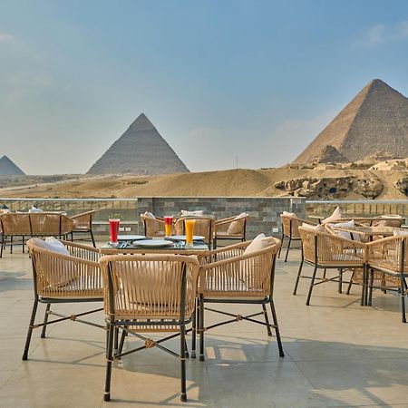 Soul Pyramids View Hotel Kafrat al Jabal Bagian luar foto